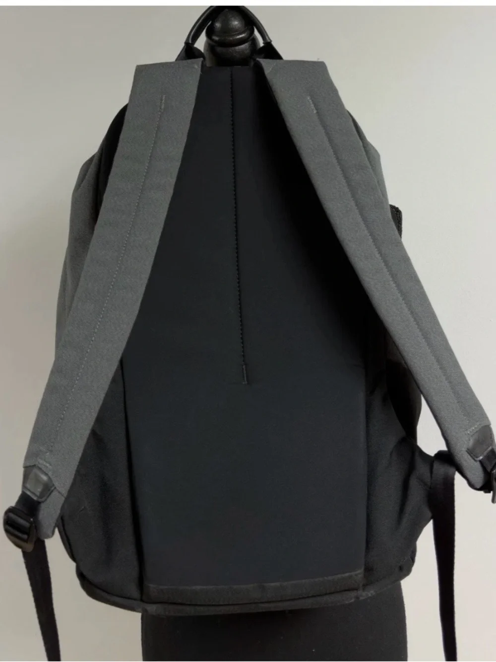 Bellroy Classic Backpack 1st Gen Moss Grey / Black 17L Laptop Bag 15”